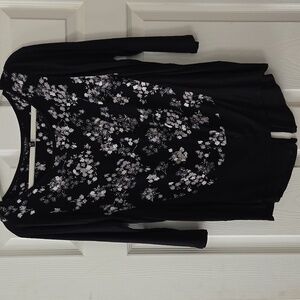 LUCKY BRAND 3/4 Sleeve Floral Shirt Tail Top